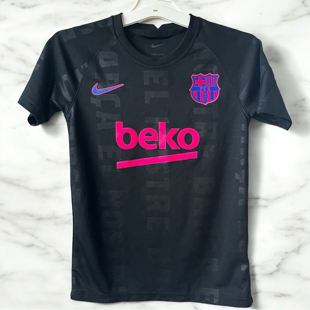 Nike Authentic FC Barcelona 2021/22 Soccer Jersey Dry-Fit kids size S DB7683-15